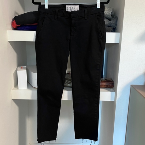 Frank & Eileen Wicklow Italian cropped chino pants | Black | Size 4 - Picture 2 of 9